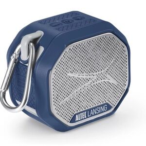 Altec Lansing HydraTrek Magnetic Bluetooth SPEAKER Waterproof 🎶
New in Packaging